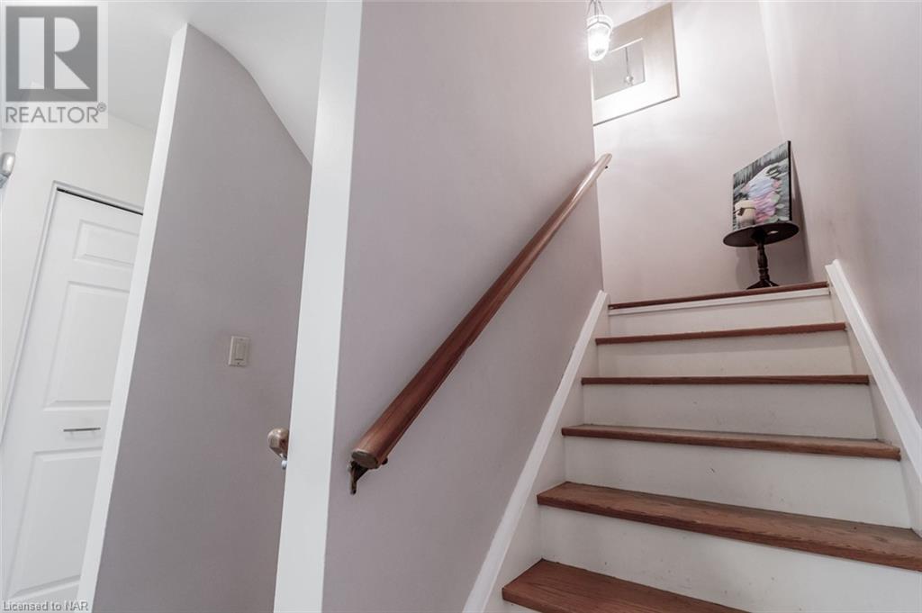 6476 Huggins Street Unit# 31, Niagara Falls, Ontario  L2J 1G9 - Photo 8 - 40517027