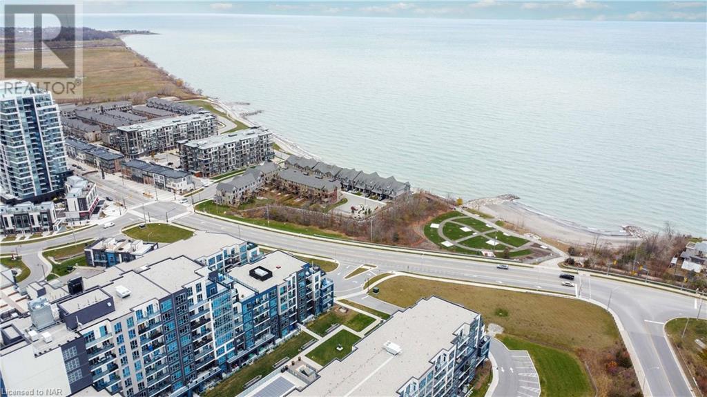 16 CONCORD Place Unit# 429, grimsby, Ontario