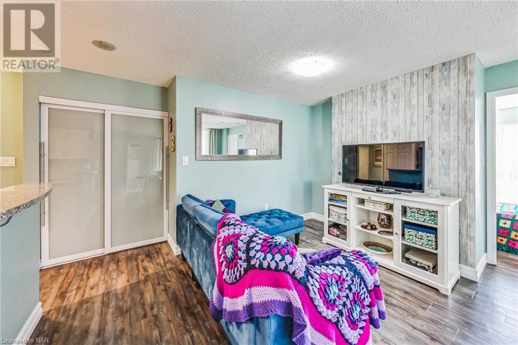 7 Lorraine Drive Unit# 1003, North York, Ontario  M2N 7H2 - Photo 14 - 40517165