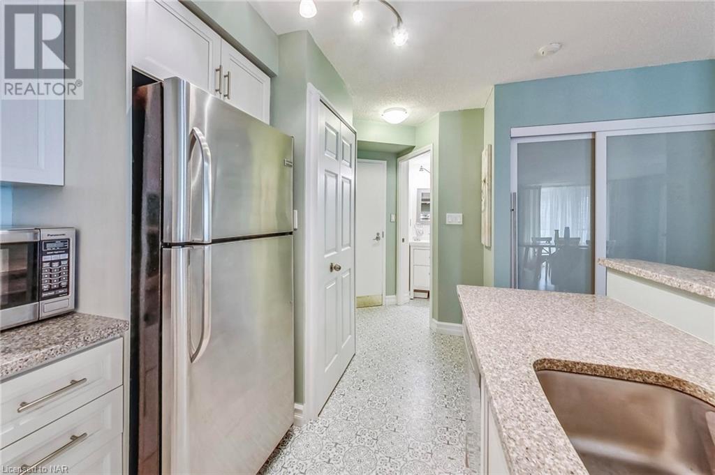 7 Lorraine Drive Unit# 1003, North York, Ontario  M2N 7H2 - Photo 20 - 40517165