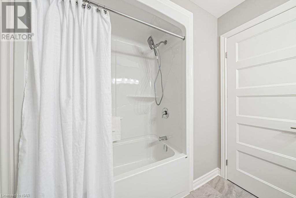 6 Eastman Gateway, Thorold, Ontario  L0S 1K0 - Photo 24 - 40517178