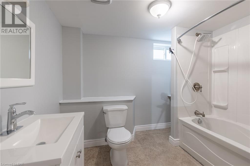 34 Dunblane Avenue, St. Catharines, Ontario  L2M 3Z7 - Photo 22 - 40517149
