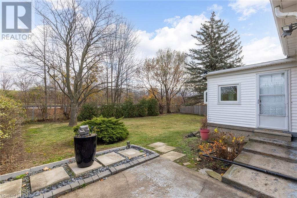 34 Dunblane Avenue, St. Catharines, Ontario  L2M 3Z7 - Photo 6 - 40517149