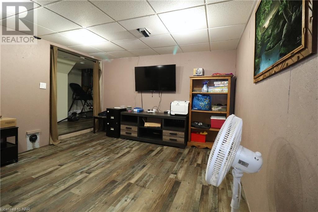 221 Beatrice Street, Welland, Ontario  L3B 2Z6 - Photo 24 - 40515792