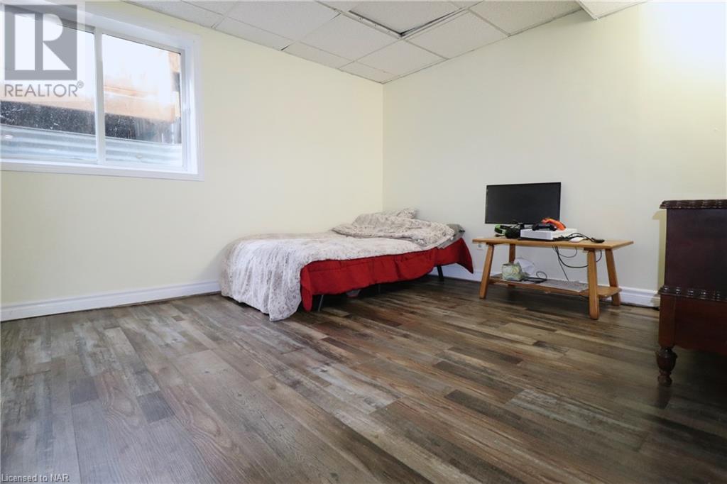 221 Beatrice Street, Welland, Ontario  L3B 2Z6 - Photo 26 - 40515792