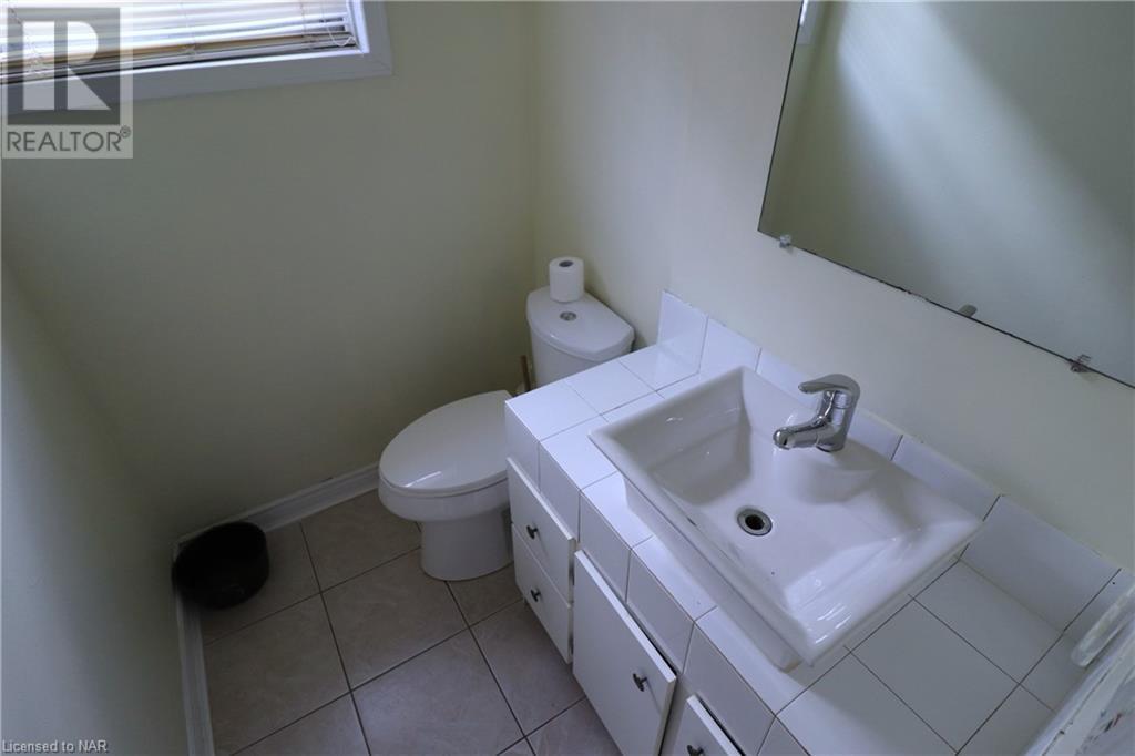 221 Beatrice Street, Welland, Ontario  L3B 2Z6 - Photo 27 - 40515792