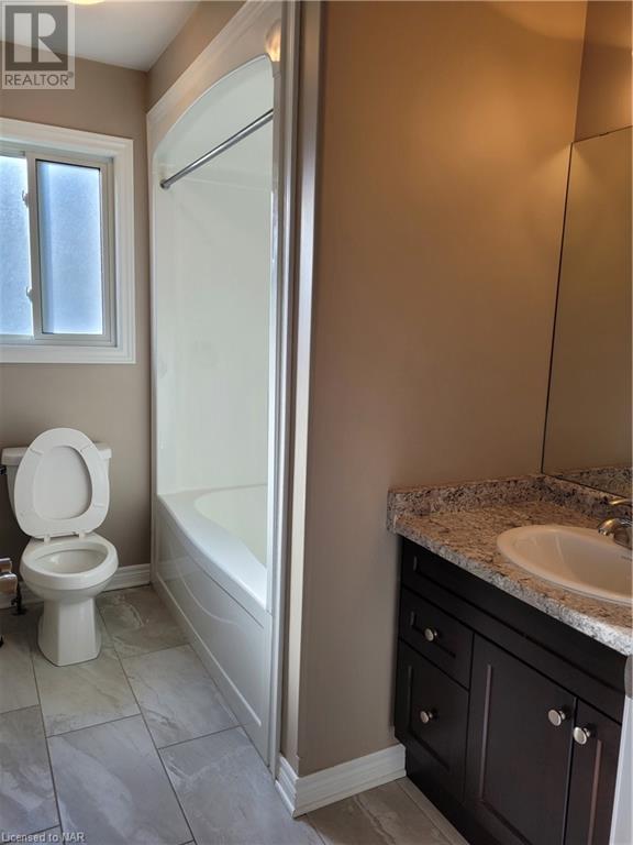 7770 Hanniwell Street, Niagara Falls, Ontario  L2G 4S3 - Photo 16 - 40517375