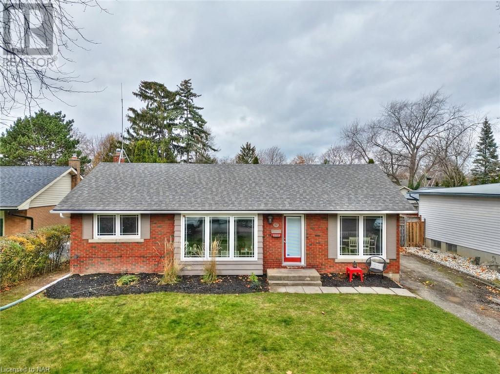 17 SPRING GARDEN Boulevard, st. catharines, Ontario