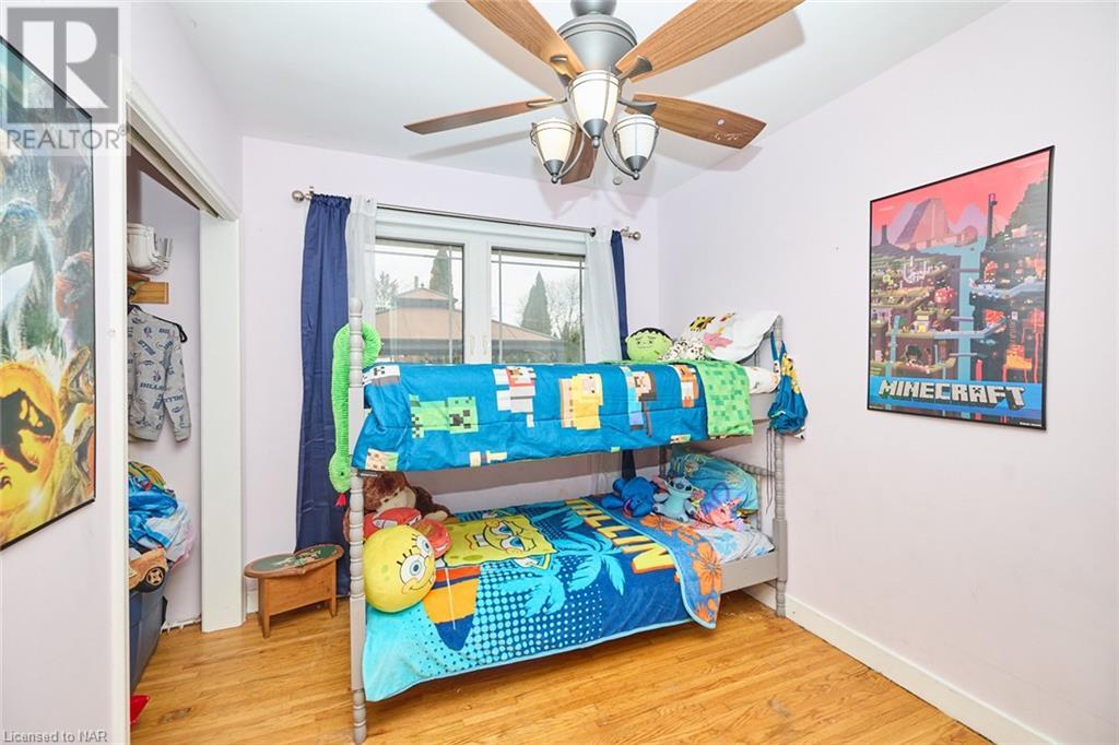 17 Spring Garden Boulevard, St. Catharines, Ontario  L2N 3P8 - Photo 16 - 40513965