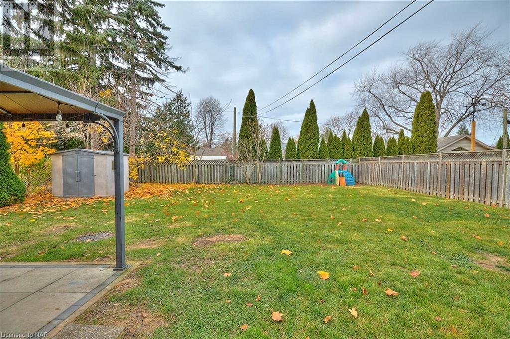 17 Spring Garden Boulevard, St. Catharines, Ontario  L2N 3P8 - Photo 26 - 40513965