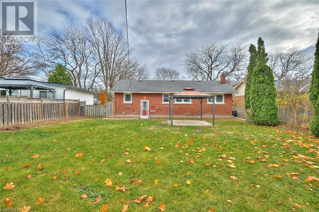 17 Spring Garden Boulevard, St. Catharines, Ontario  L2N 3P8 - Photo 29 - 40513965