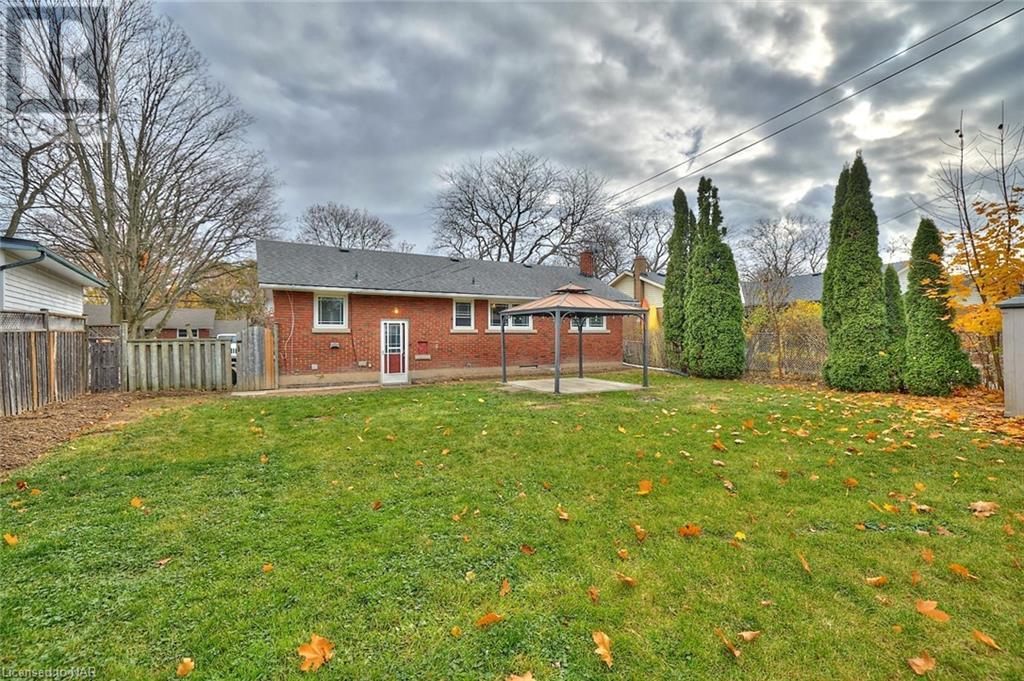 17 Spring Garden Boulevard, St. Catharines, Ontario  L2N 3P8 - Photo 30 - 40513965