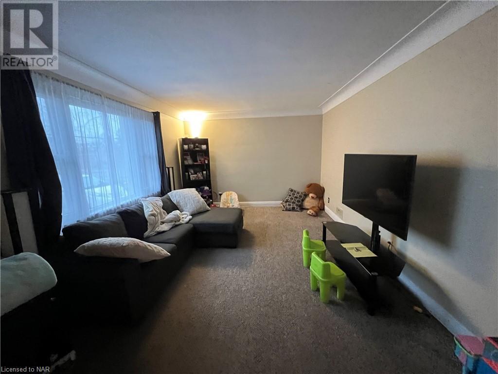 6023 Montrose Road, Niagara Falls, Ontario  L2H 1L4 - Photo 3 - 40516873
