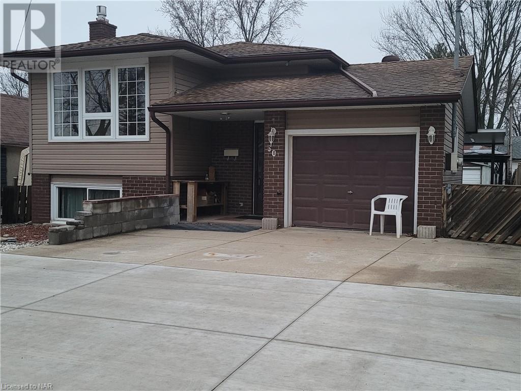 60 Forks Road, Welland, Ontario  L3B 5K3 - Photo 3 - 40515177