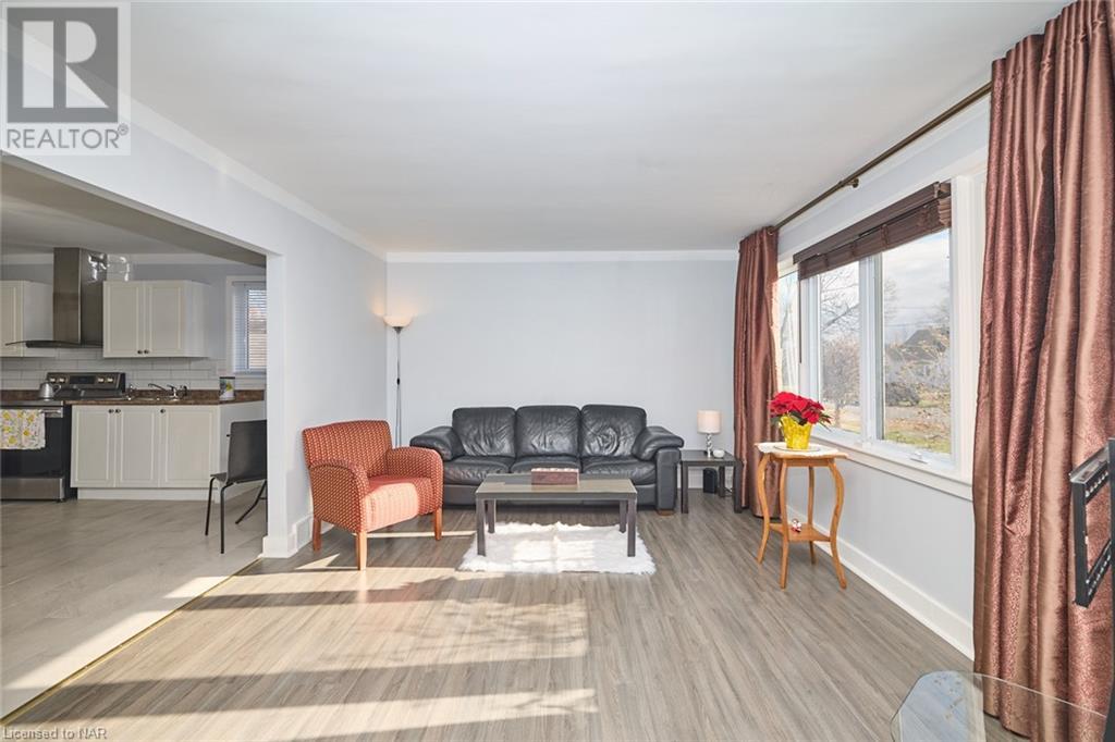 7099 Margaret Street, Niagara Falls, Ontario  L2G 2W3 - Photo 4 - 40517573