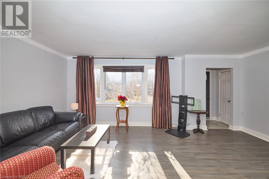 7099 Margaret Street, Niagara Falls, Ontario  L2G 2W3 - Photo 6 - 40517573