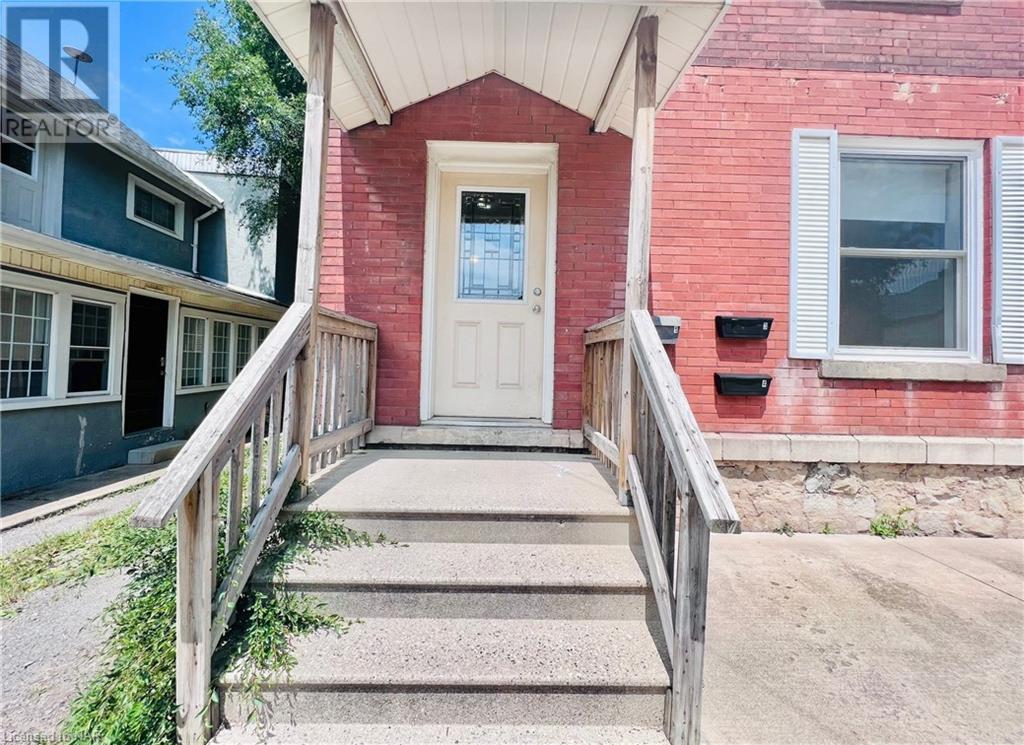 132 West Main Street, Welland, Ontario  L3C 5A2 - Photo 26 - 40515748