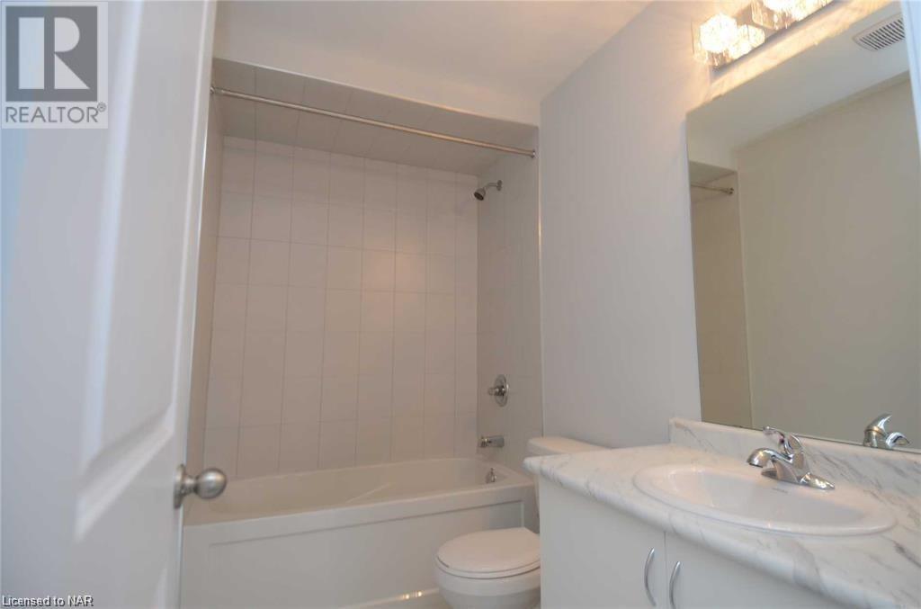 14 Pinot Crescent Crescent, Hamilton, Ontario  L8E 0J8 - Photo 8 - 40517622