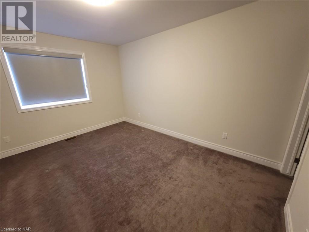8 Manhattan Court, St. Catharines, Ontario  L2R 0B8 - Photo 16 - 40517187