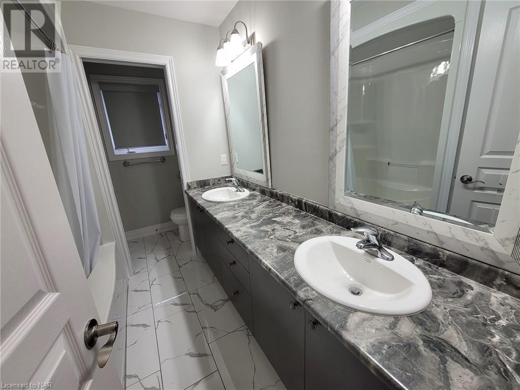 8 Manhattan Court, St. Catharines, Ontario  L2R 0B8 - Photo 19 - 40517187
