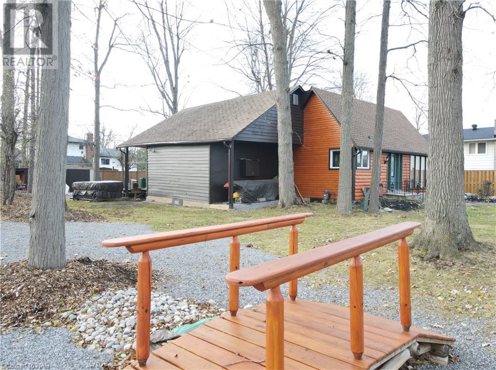 695 Lakeside Road, Fort Erie, Ontario  L2A 4V4 - Photo 6 - 40516358