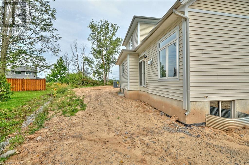 14 Loganberry Court, Crystal Beach, Ontario  L0S 1B0 - Photo 38 - 40517367