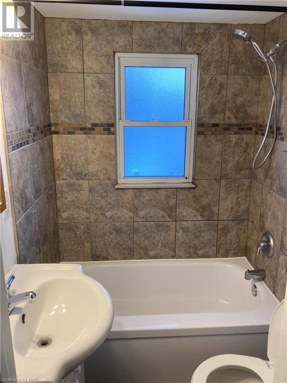 6023 Montrose Road, Niagara Falls, Ontario  L2H 1L4 - Photo 11 - 40517699