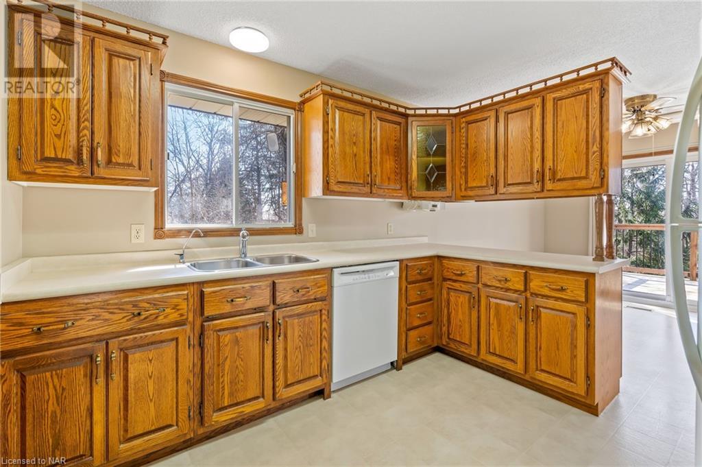 105 Fitch Street Unit# Upper Unit, Welland, Ontario  L3C 4V3 - Photo 10 - 40517696
