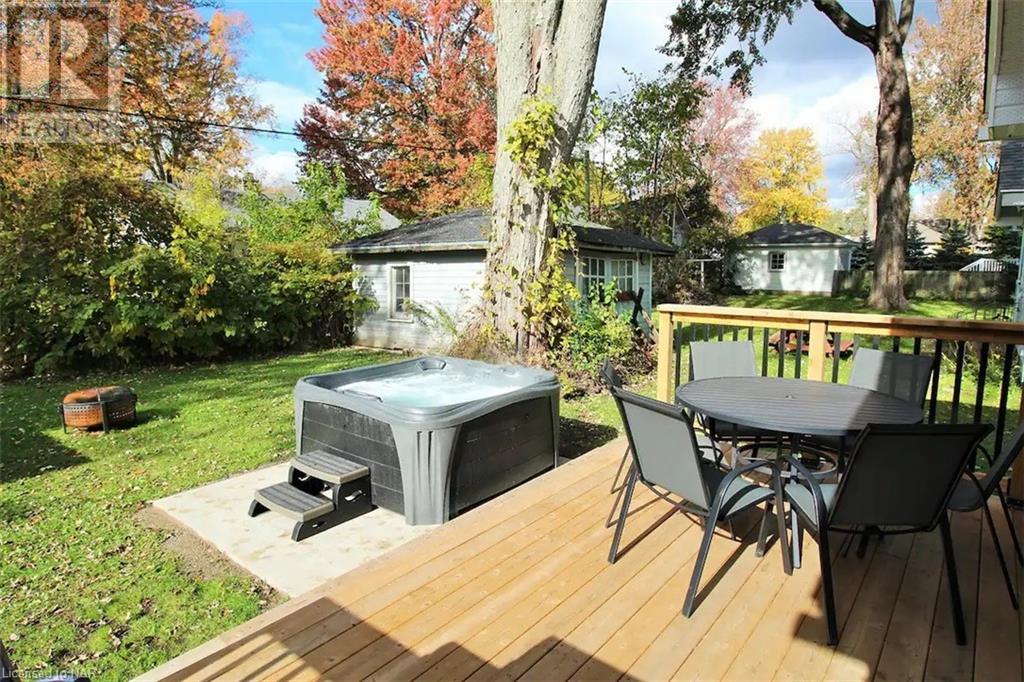 325 Lakewood Avenue, Crystal Beach, Ontario  L0S 1B0 - Photo 4 - 40517792