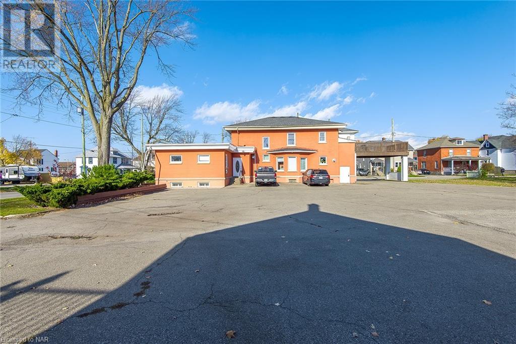 152 Hellems Avenue, Welland, Ontario  L3B 3B4 - Photo 3 - 40513499
