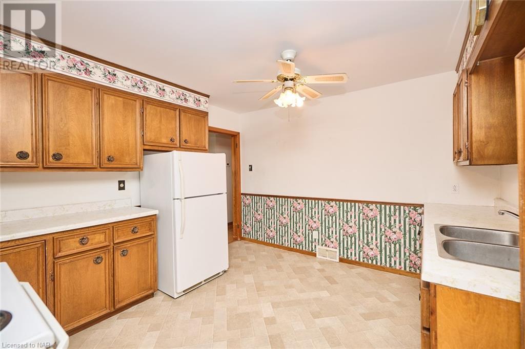 5644 Green Avenue, Niagara Falls, Ontario  L2H 1R1 - Photo 8 - 40517252