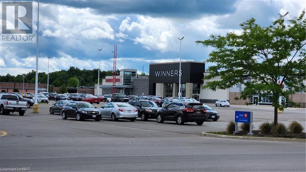 7555 Montrose Road Unit# D3, Niagara Falls, Ontario  L2H 2E9 - Photo 12 - 40517911
