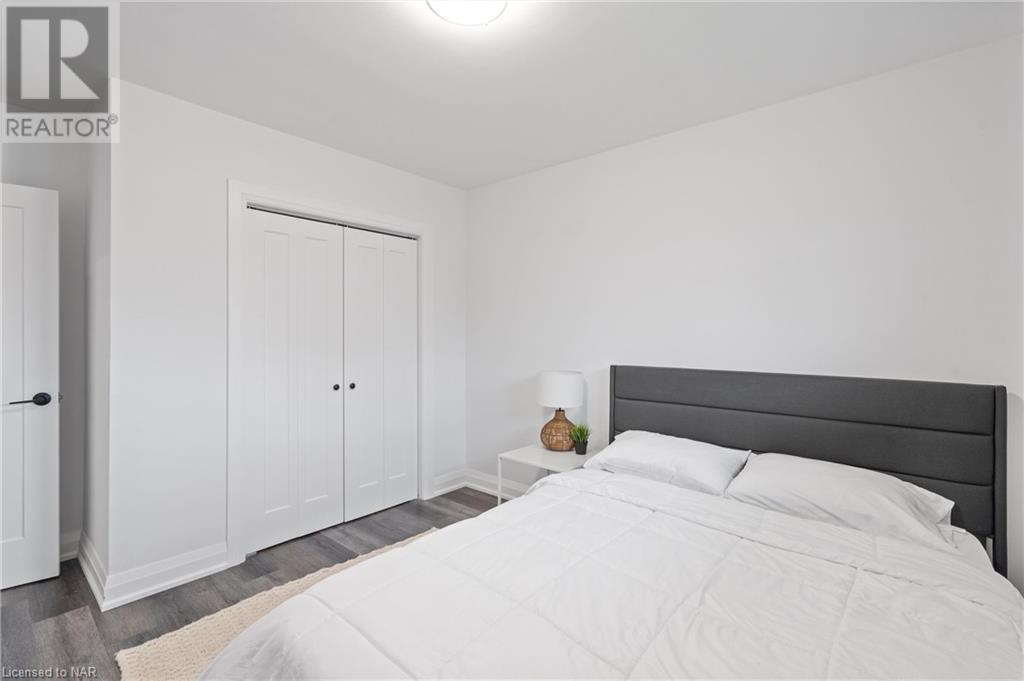 5 Douglas Avenue, Grimsby, Ontario  L3M 4E3 - Photo 22 - 40517507
