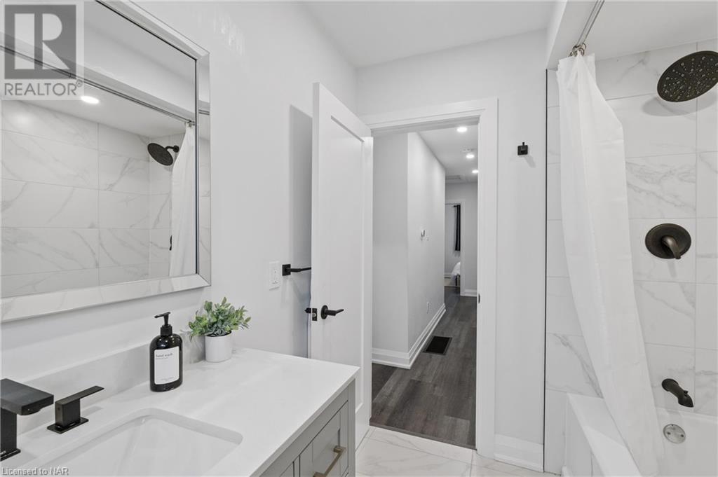 5 Douglas Avenue, Grimsby, Ontario  L3M 4E3 - Photo 24 - 40517507