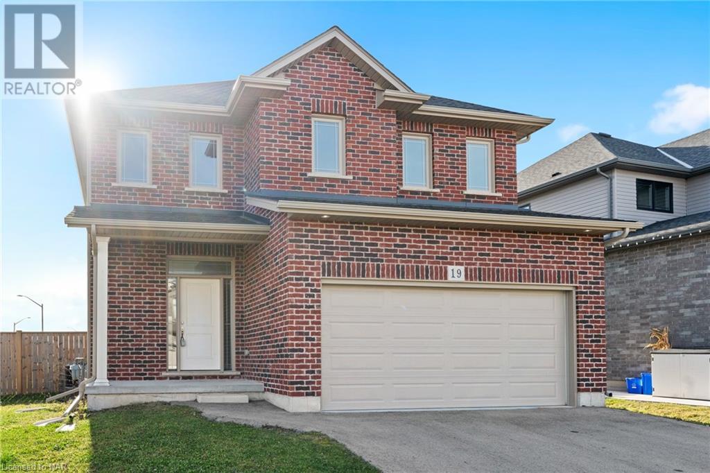 19 SUCCESS Way, thorold, Ontario