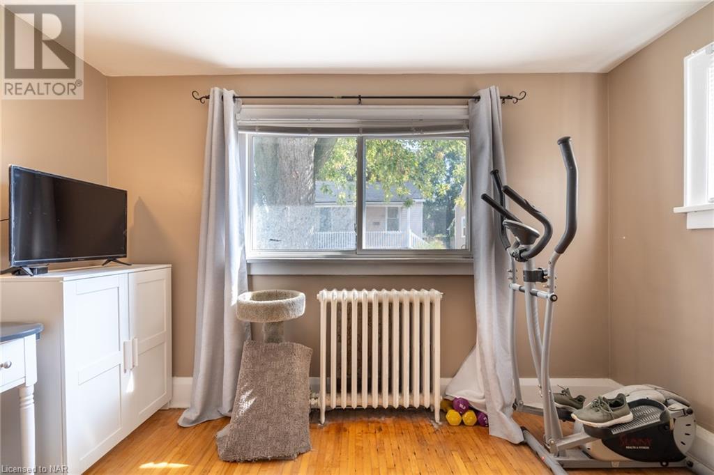 13 Woodland Avenue, St. Catharines, Ontario  L2R 5A1 - Photo 23 - 40518068