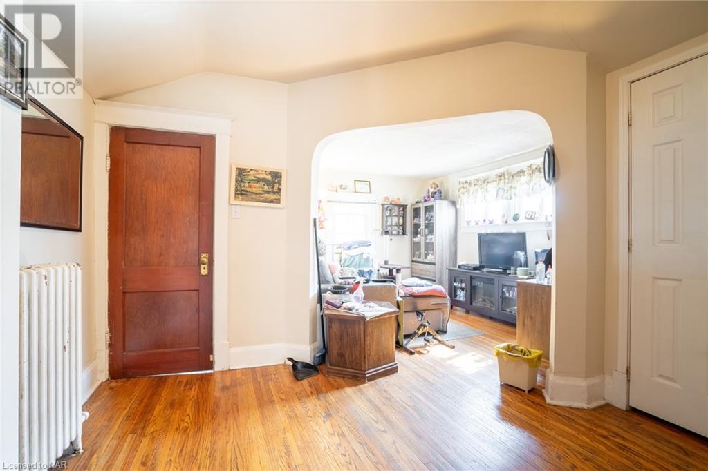 13 Woodland Avenue, St. Catharines, Ontario  L2R 5A1 - Photo 30 - 40518068