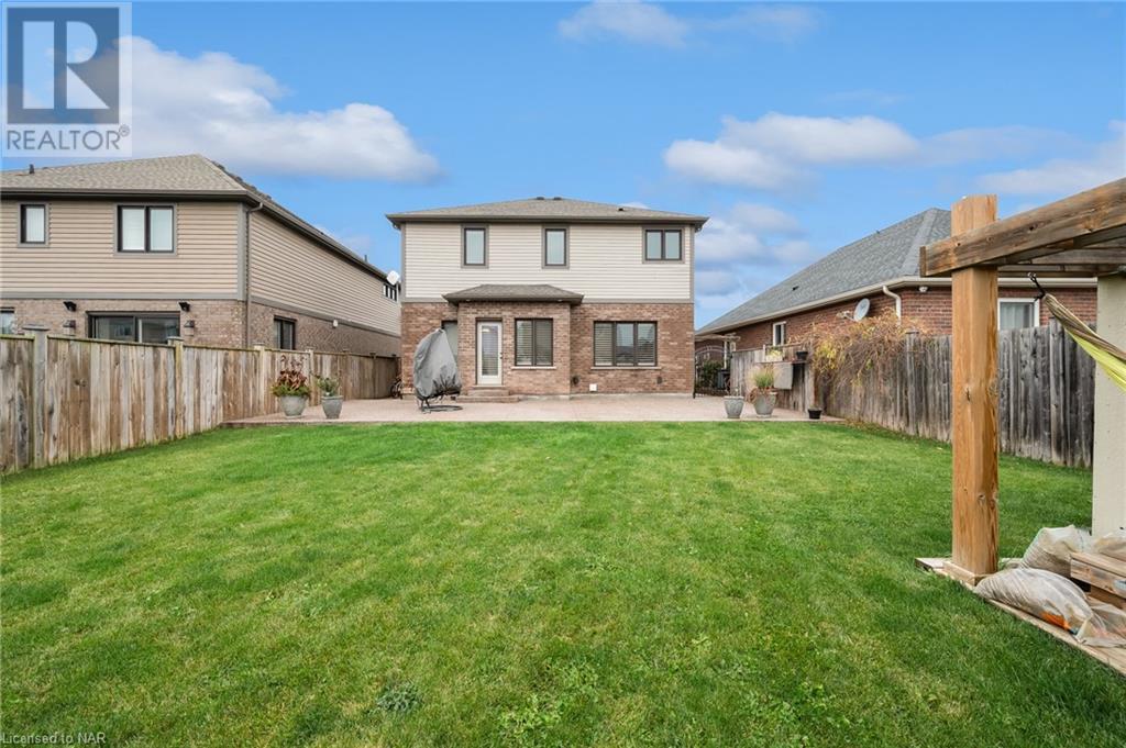 261 Cardinal Crescent, Welland, Ontario  L3C 0B1 - Photo 2 - 40517144