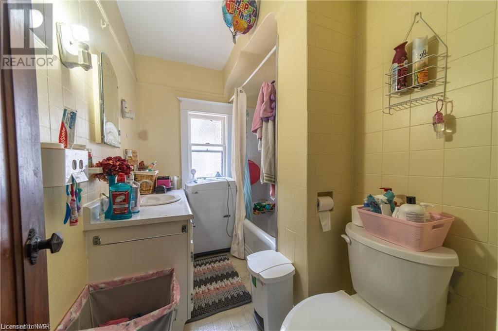 4433 Morrison Street, Niagara Falls, Ontario  L2E 2B4 - Photo 4 - 40518116