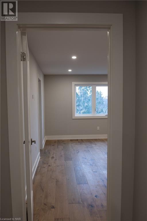 71 Lavinia Street, Fort Erie, Ontario  L2A 2C9 - Photo 11 - 40517920