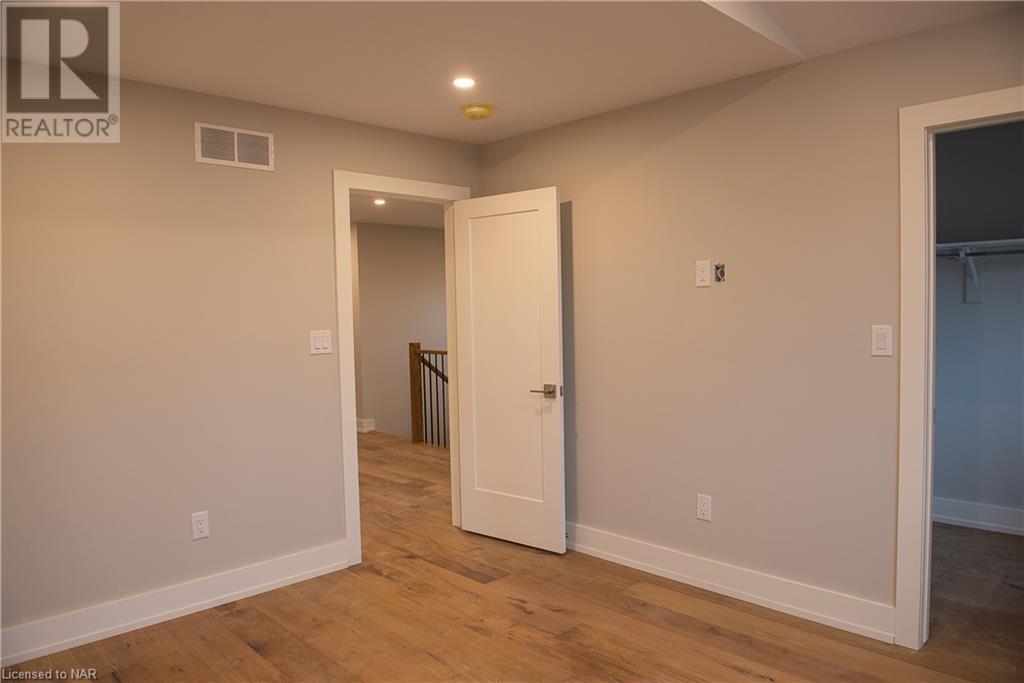 71 Lavinia Street, Fort Erie, Ontario  L2A 2C9 - Photo 12 - 40517920