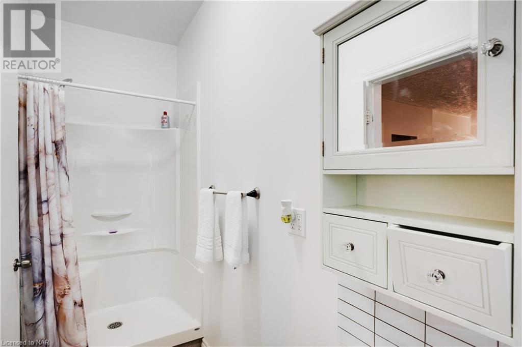 4705 Epworth Circle, Niagara Falls, Ontario  L2E 1C7 - Photo 27 - 40517987