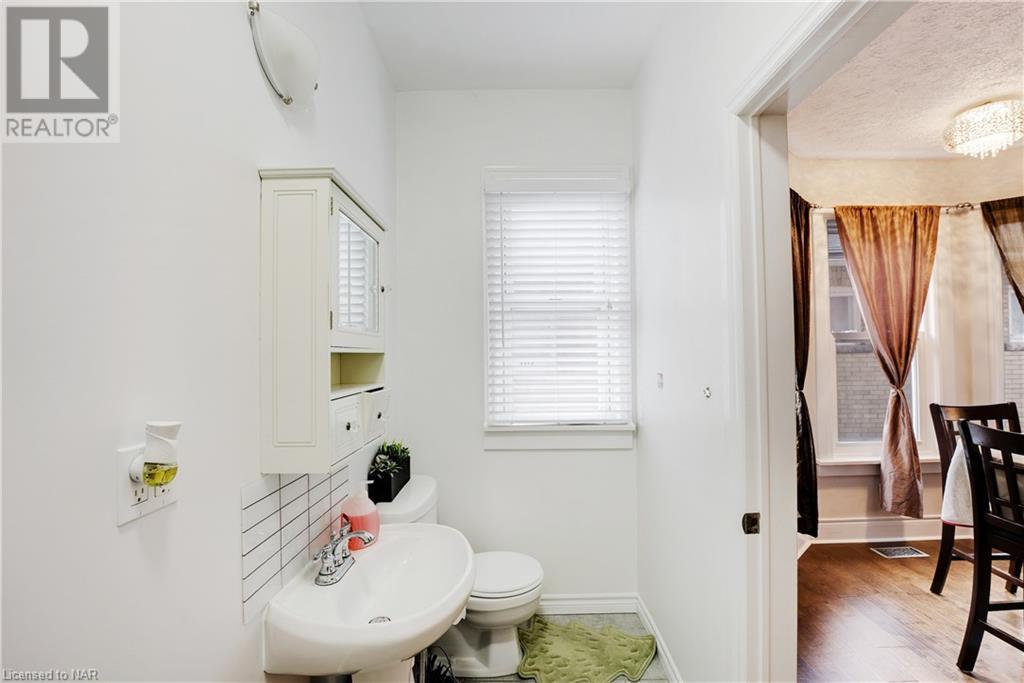 4705 Epworth Circle, Niagara Falls, Ontario  L2E 1C7 - Photo 28 - 40517987
