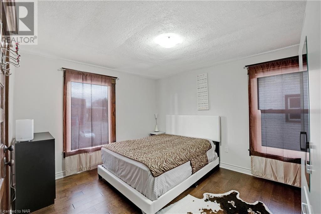 4705 Epworth Circle, Niagara Falls, Ontario  L2E 1C7 - Photo 38 - 40517987