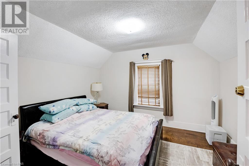 4705 Epworth Circle, Niagara Falls, Ontario  L2E 1C7 - Photo 6 - 40517987