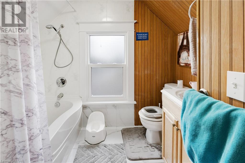 4705 Epworth Circle, Niagara Falls, Ontario  L2E 1C7 - Photo 7 - 40517987