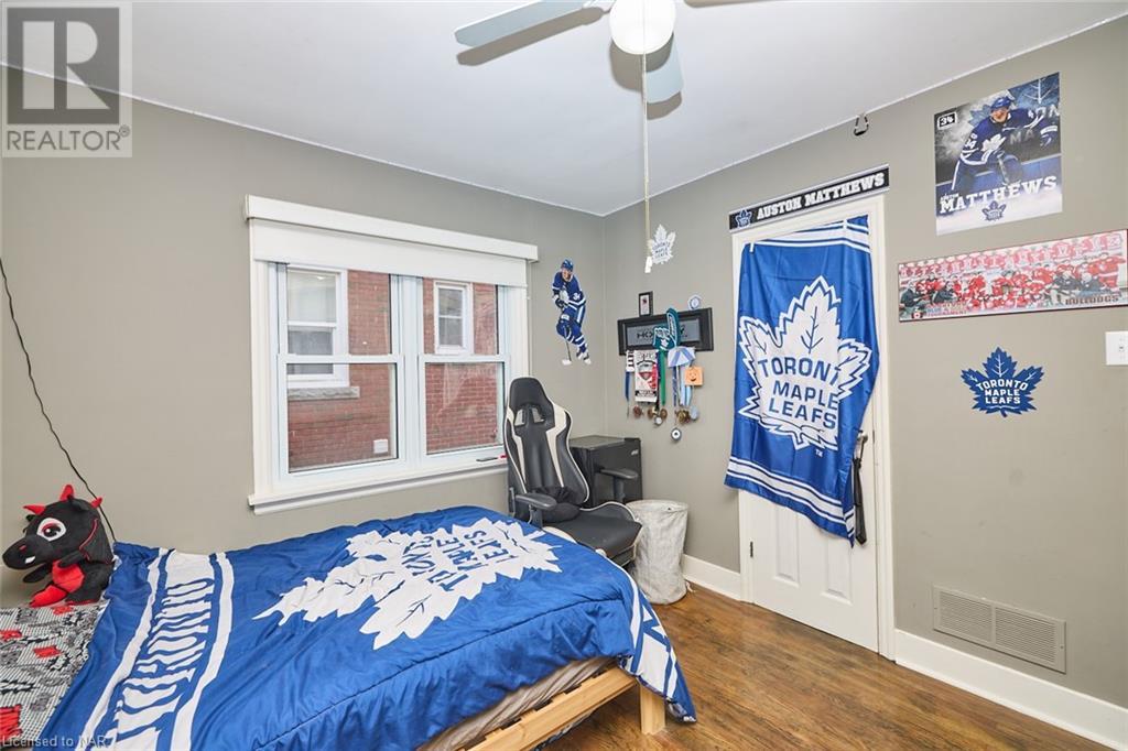 12 Perth Street, St. Catharines, Ontario  L2P 3C9 - Photo 15 - 40517145