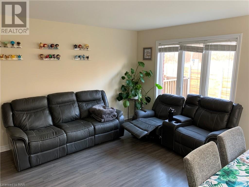 12 Haney Drive, Thorold, Ontario  L2V 0G4 - Photo 6 - 40518302