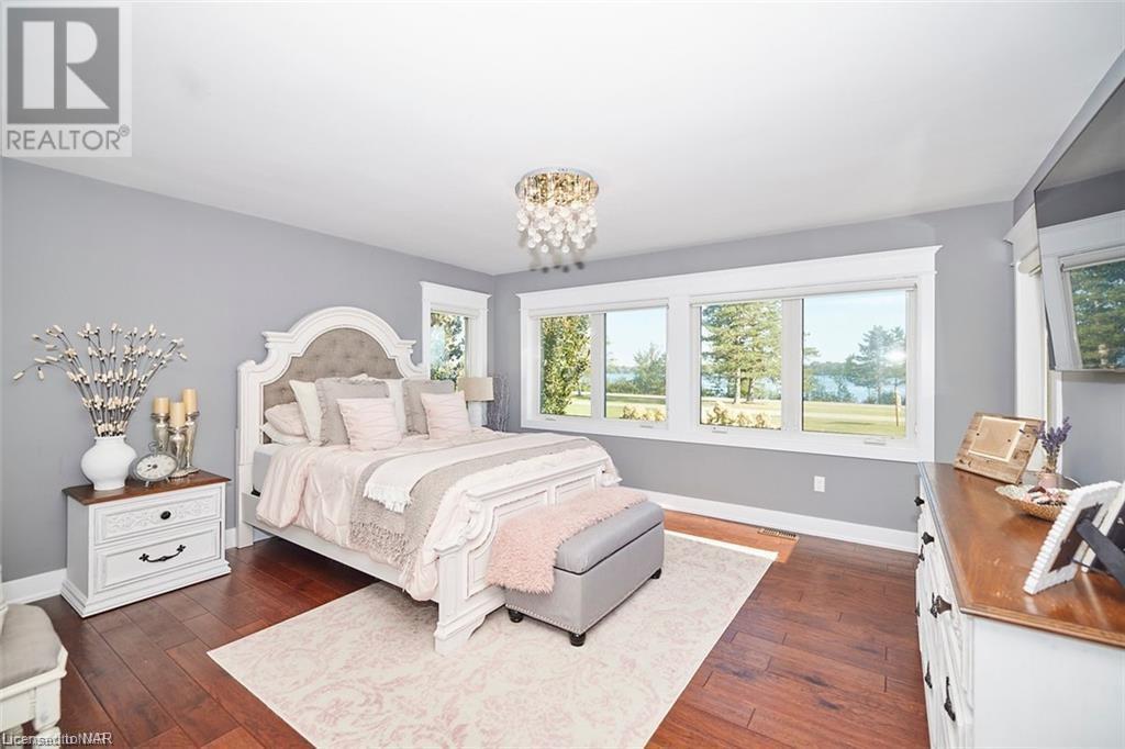 2129 Niagara Parkway, Fort Erie, Ontario  L2A 5M4 - Photo 22 - 40517457