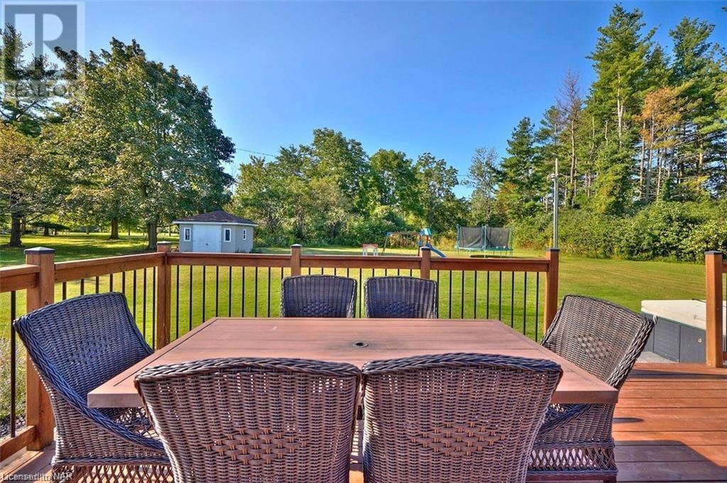 2129 Niagara Parkway, Fort Erie, Ontario  L2A 5M4 - Photo 36 - 40517457